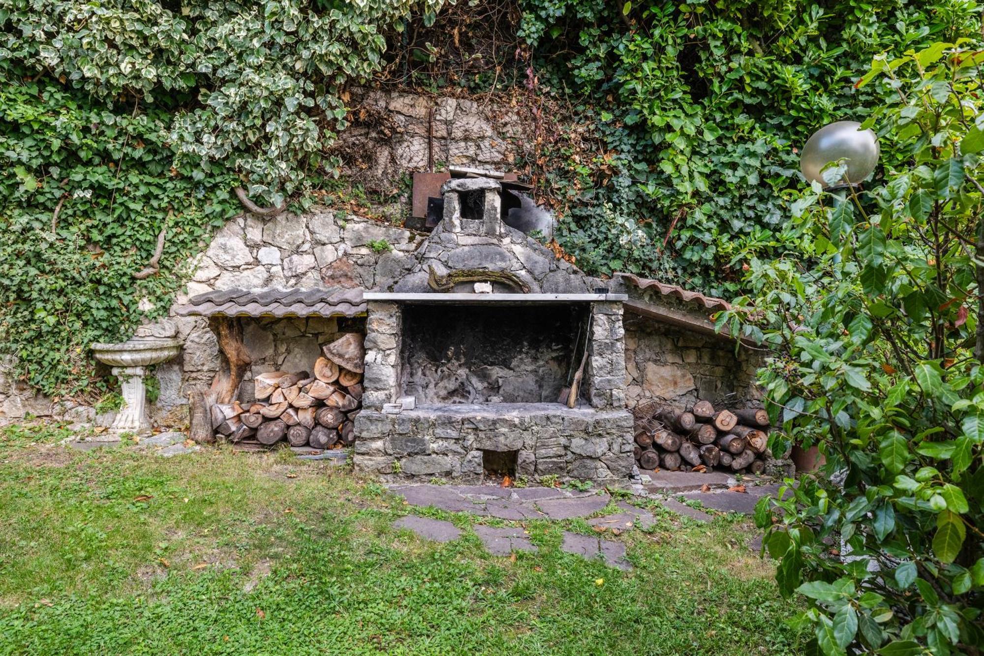 Villa Al Salto - Lake Garda Brenzone sul Garda Luaran gambar