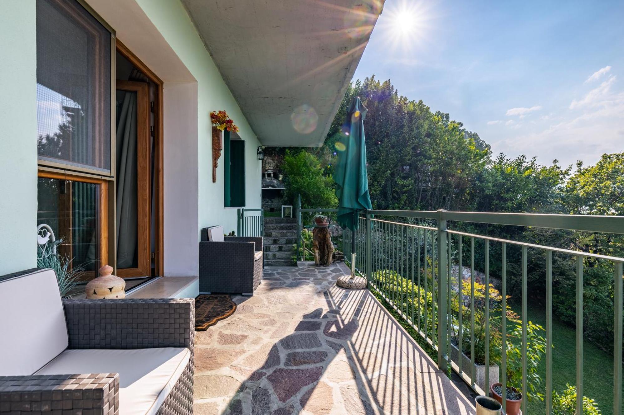 Villa Al Salto - Lake Garda Brenzone sul Garda Luaran gambar
